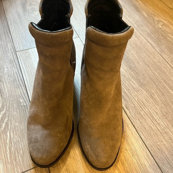 Sorel Women's Suede After Hours Chelsea Wedge Boot 7.5 - Picture 3 of 14